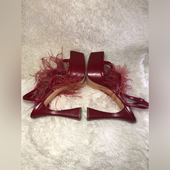 VENUS Red Platform Heels with Feather Detail NWOT size 9 - Picture 12 of 15